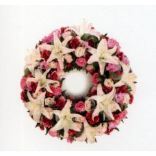 Pink & White Wreath Pink & White Wreath